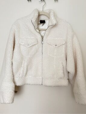 New Nike Jordan White Sherpa Jacket with Pocket Detail
